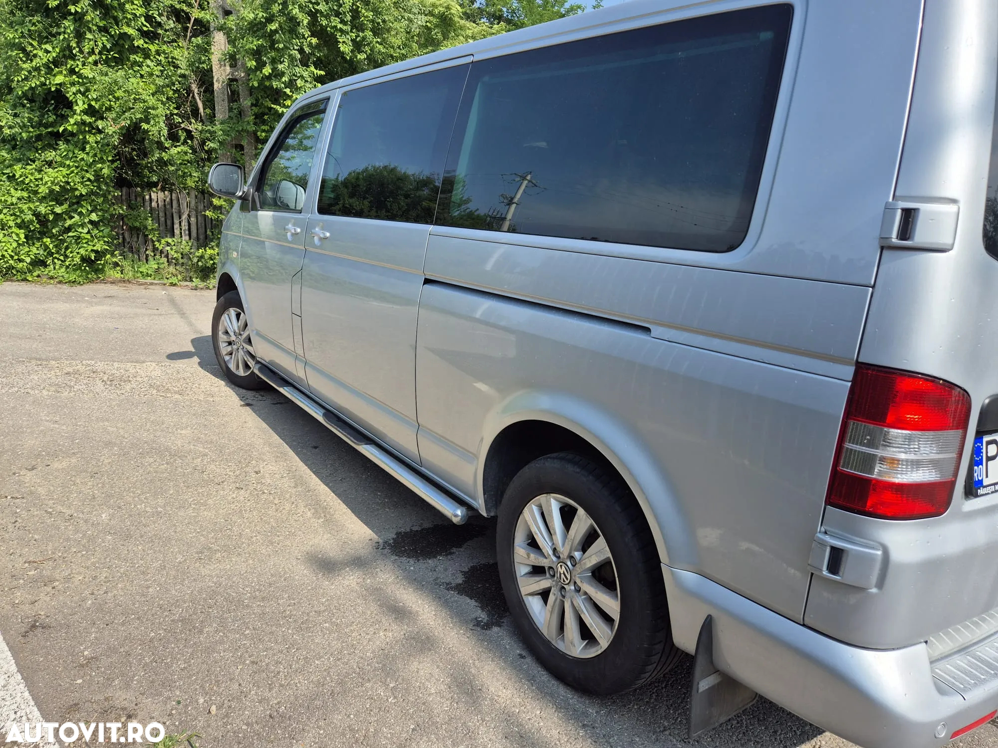 Volkswagen Caravelle - 6