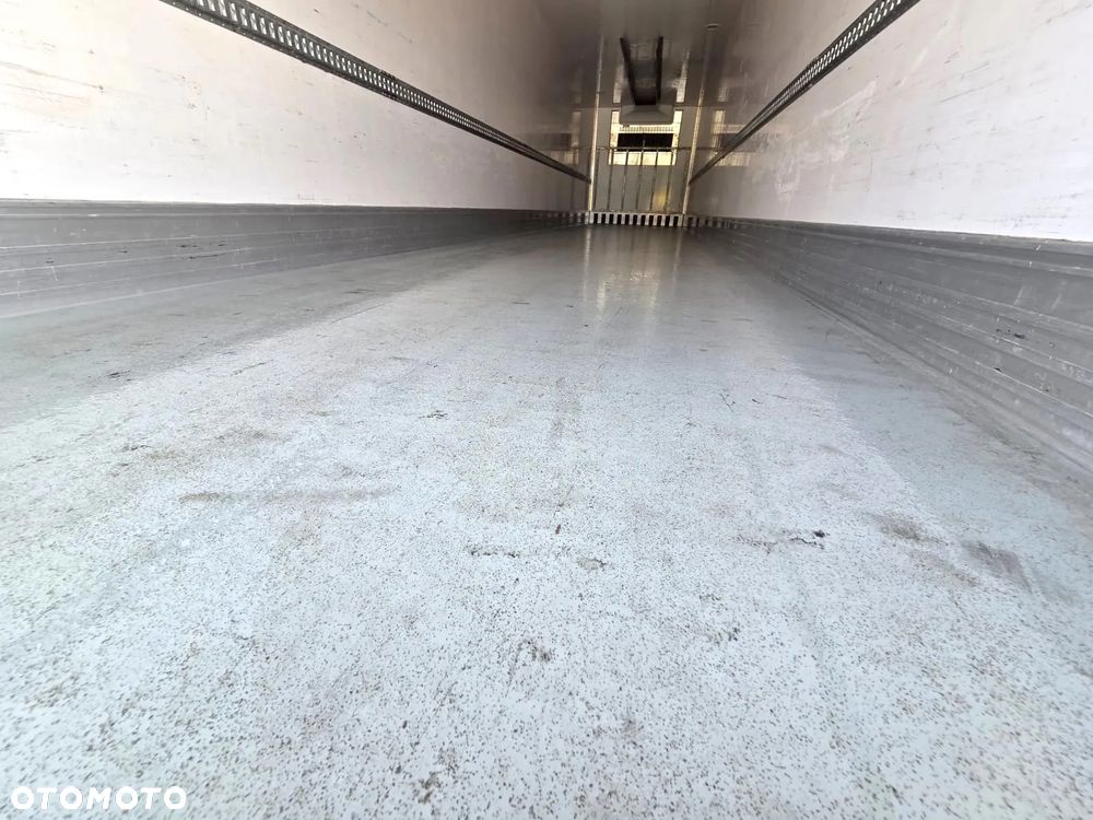Lamberet LVFS3 / CARIER 1550 / 2500mt/h / PODNOSZONA OŚ / JAK NOWY !!! - 14
