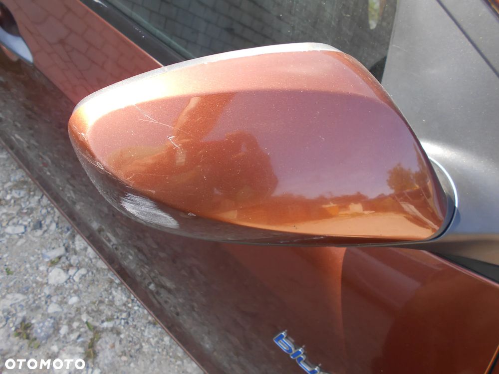HYUNDAI I30 II LIFT HATCHBACK HATCHBACK 1.4 CRDI 2013R KOD LAKIERU U8N SILNIK SKRZYNIA BIEGOW MANUALNA 6 BIEGOWA MASKA LAMPA LUSTERKO ZDERZAK PAS PRZEDNI BLOTNIK ZAWIESZENIE CZESCI - 9