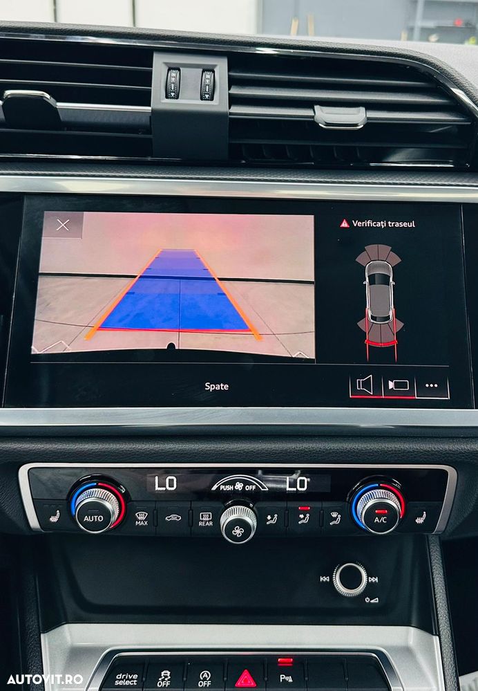 Audi Q3 Sportback - 27