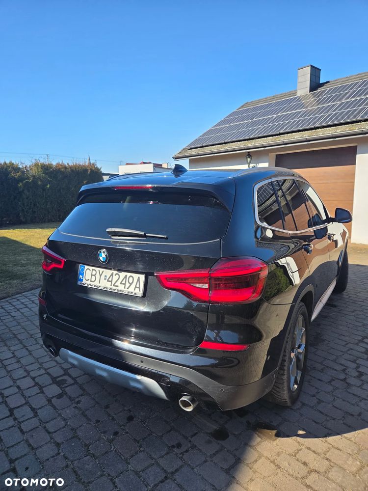 BMW X3 sDrive18d xLine - 6