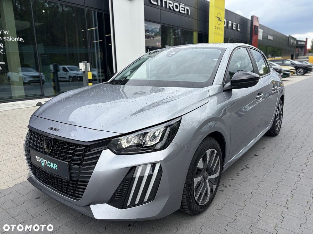 Peugeot 208 - 1