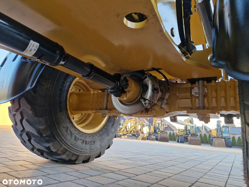 Caterpillar 906 M - 19