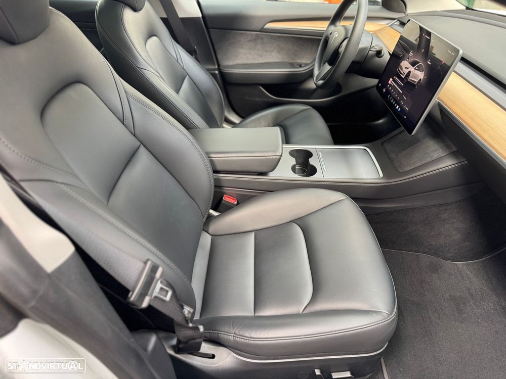 Tesla Model 3 Tração Traseira - 49