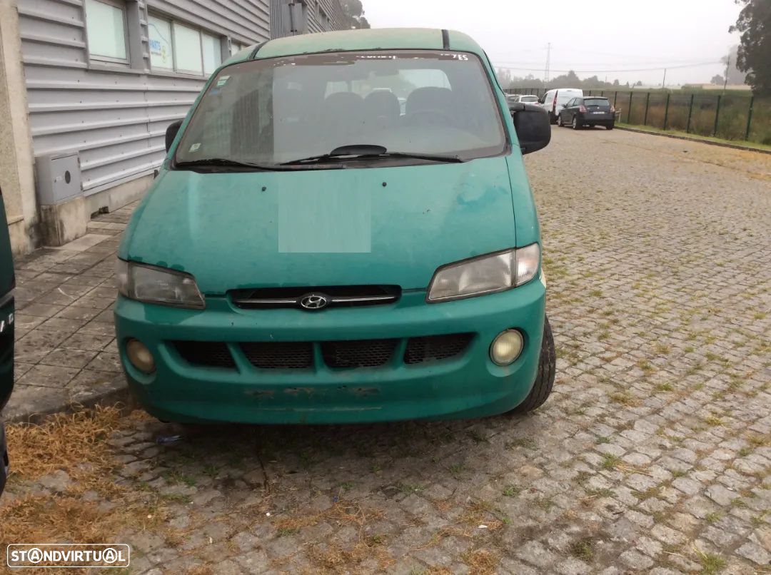frente Hyundai H1 - 1