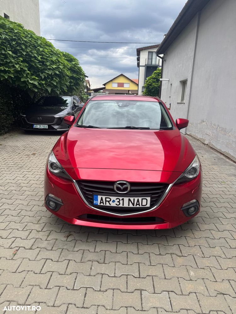 Mazda 3 G120 Attraction - 1