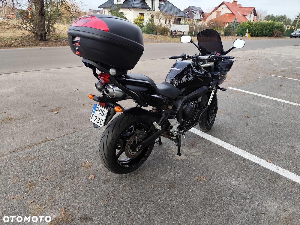 Yamaha FZ6 - 7