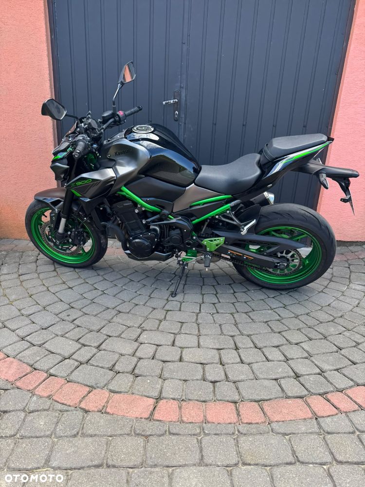 Kawasaki Z 900 - 6