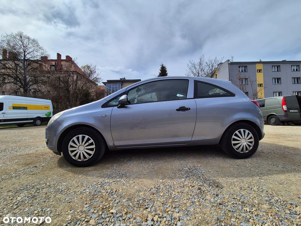 Opel Corsa - 1