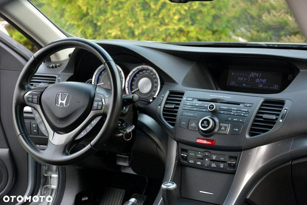 Honda Accord 2.0 Comfort - 21