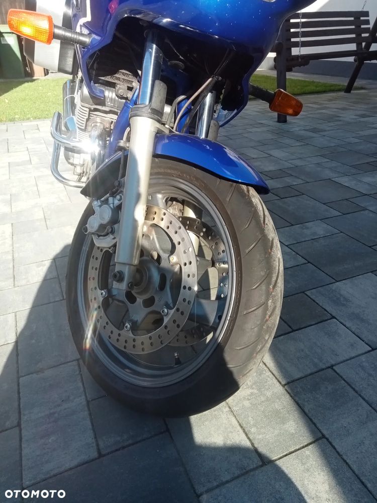 Yamaha XJ - 12