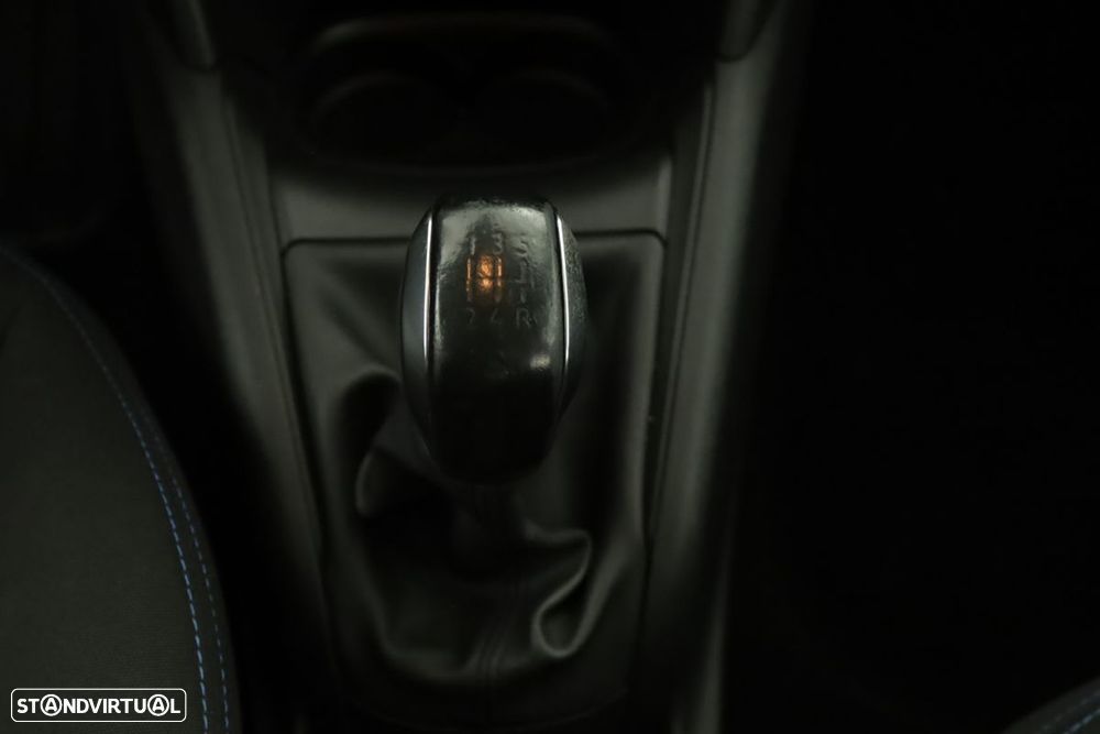 Peugeot 208 1.2 PureTech Style - 13