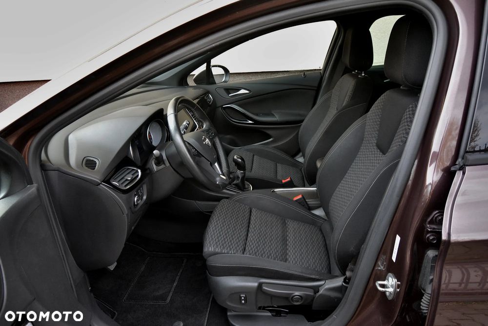 Opel Astra 1.4 Turbo Dynamic - 18