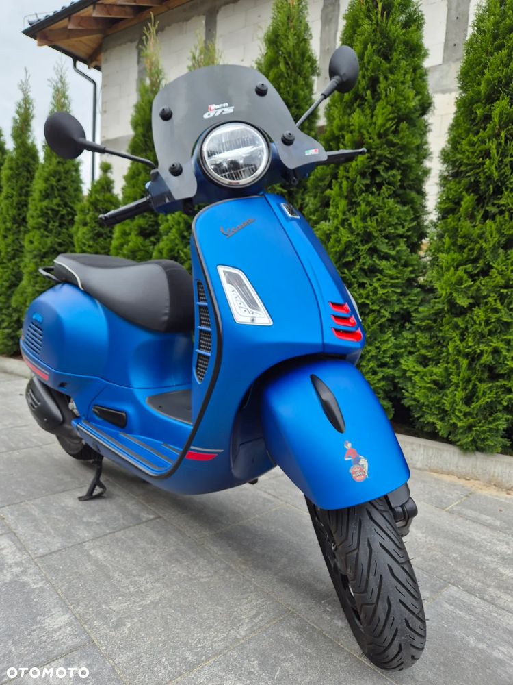 Vespa GTS - 13