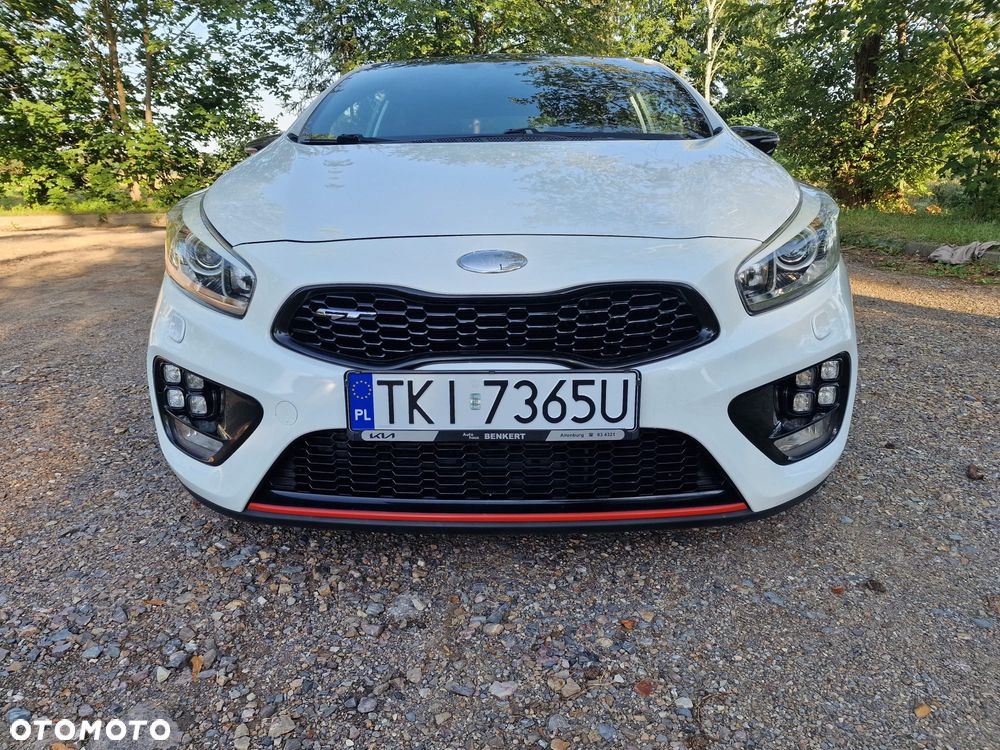 Kia ProCeed 1.6 T-GDI GT L - 6