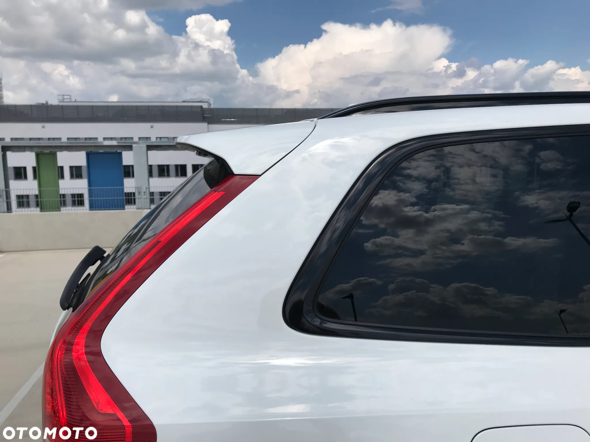 Volvo XC 90 T8 AWD Plug-In Hybrid R-Design 7os - 19