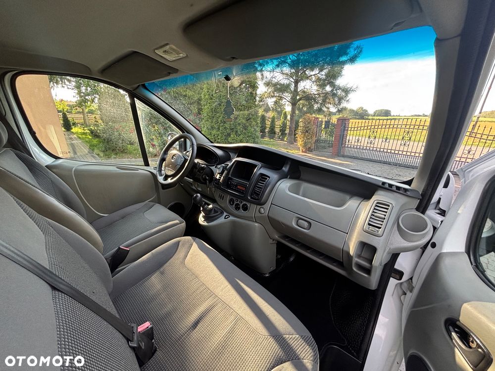 Opel Vivaro - 27