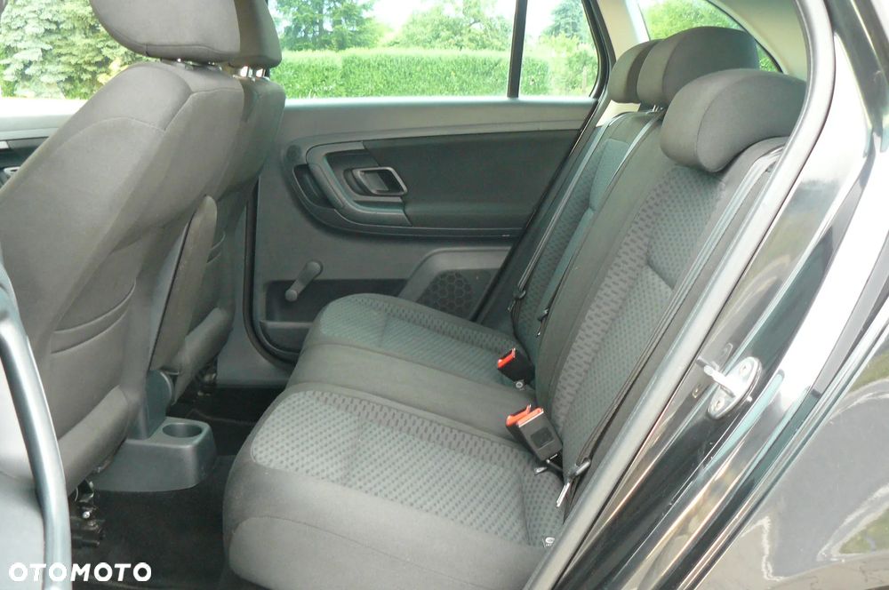 Skoda Fabia - 15