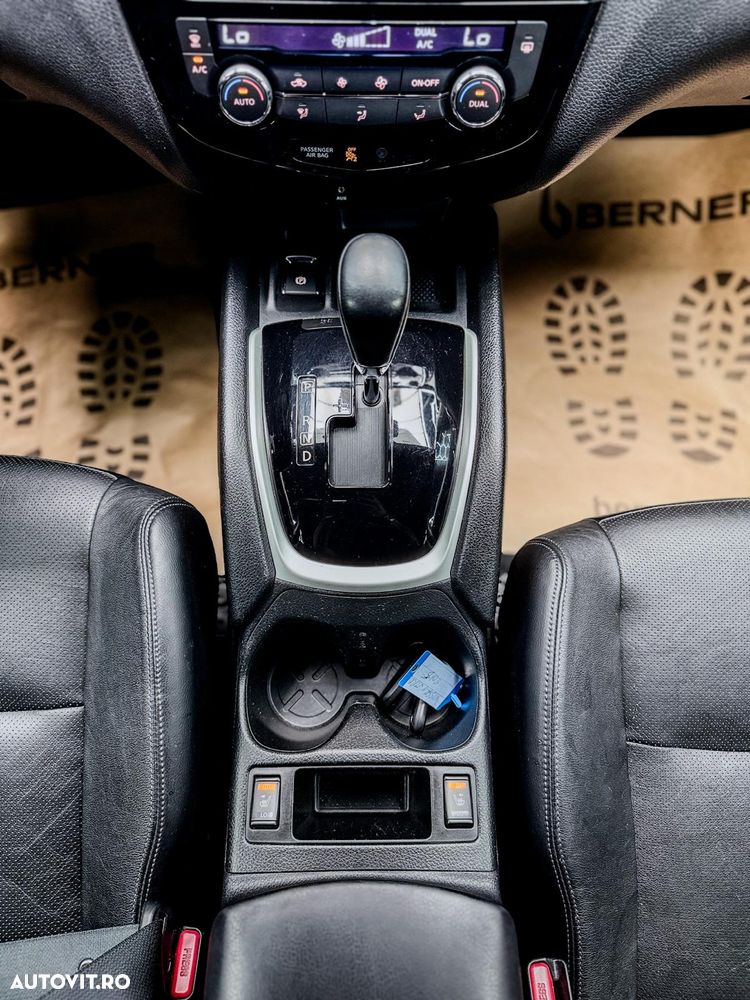 Nissan X-Trail 1.6L dCI Start/Stop XTRONIC Tekna - 27