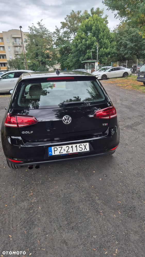 Volkswagen Golf - 4
