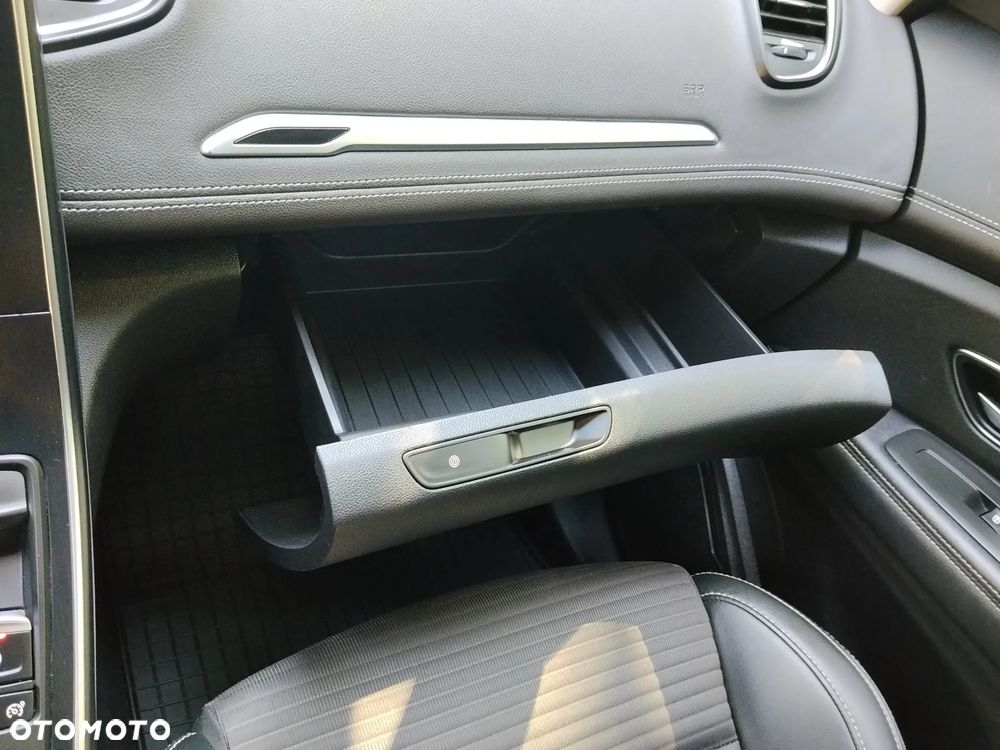 Renault Grand Scenic Gr 1.3 TCe FAP Intens - 13