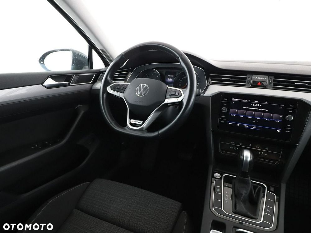 Volkswagen Passat Variant 2.0 TDI SCR DSG 4Motion Business - 17