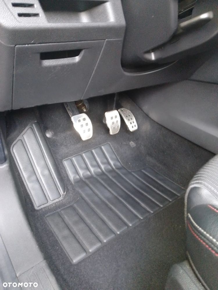 Renault Clio BLUE dCi 115 BUSINESS EDITION - 27