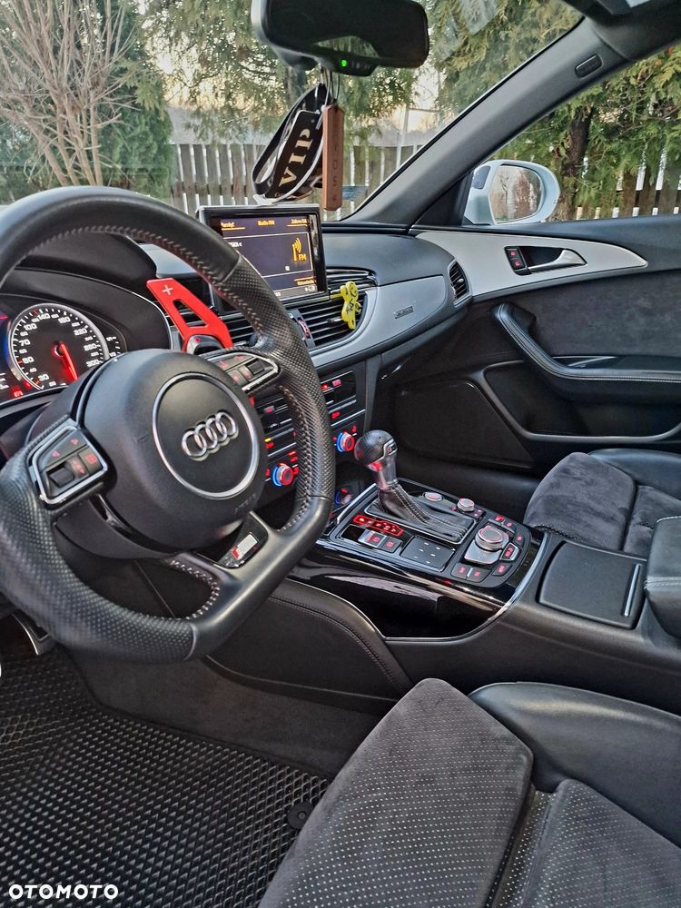 Audi A6 Avant - 14