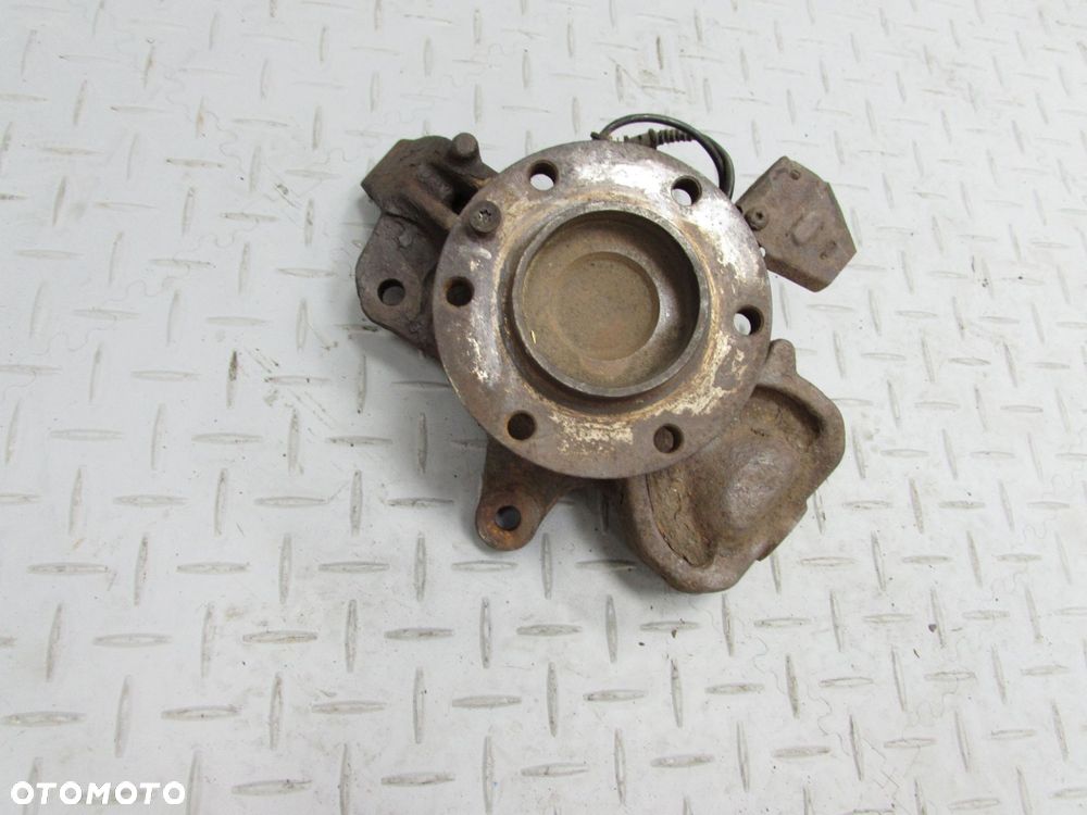 MERCEDES SPRINTER 906 CRAFTER 06-16 PIASTA ZWROTNICA PRAWA CZUJNIKIEM ABS A906382 - 2