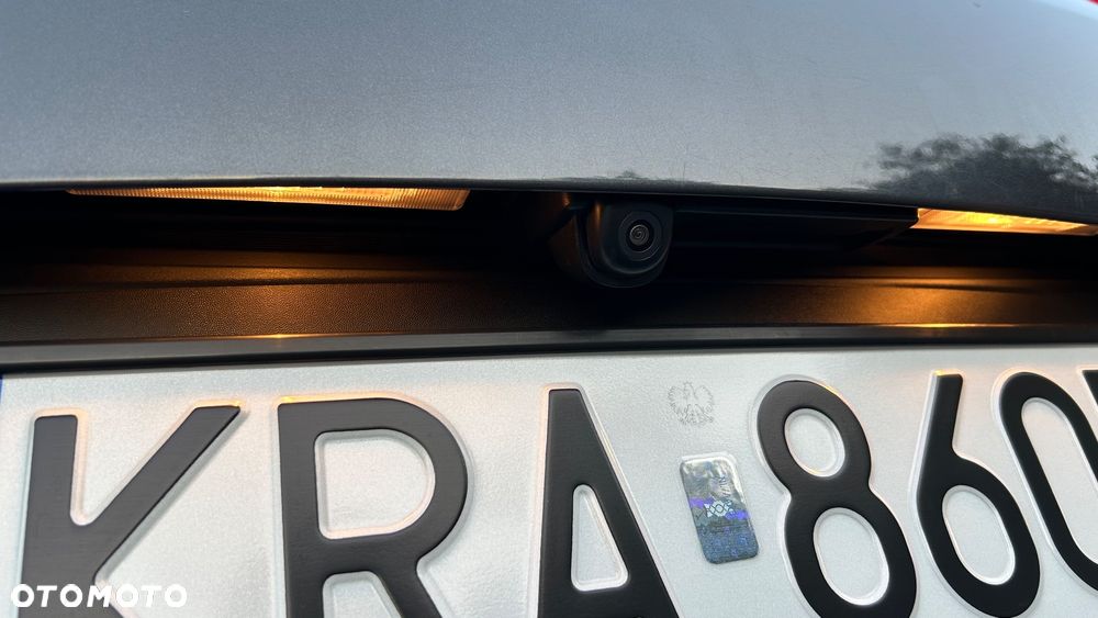 Kia Stonic 1.0 T-GDI DCT OPF Platinum Edition - 9
