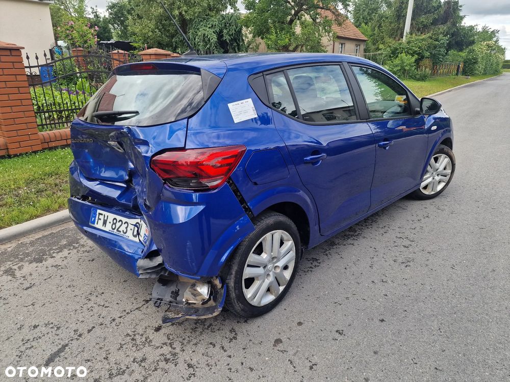 Dacia Sandero SCe 65 Essential - 6