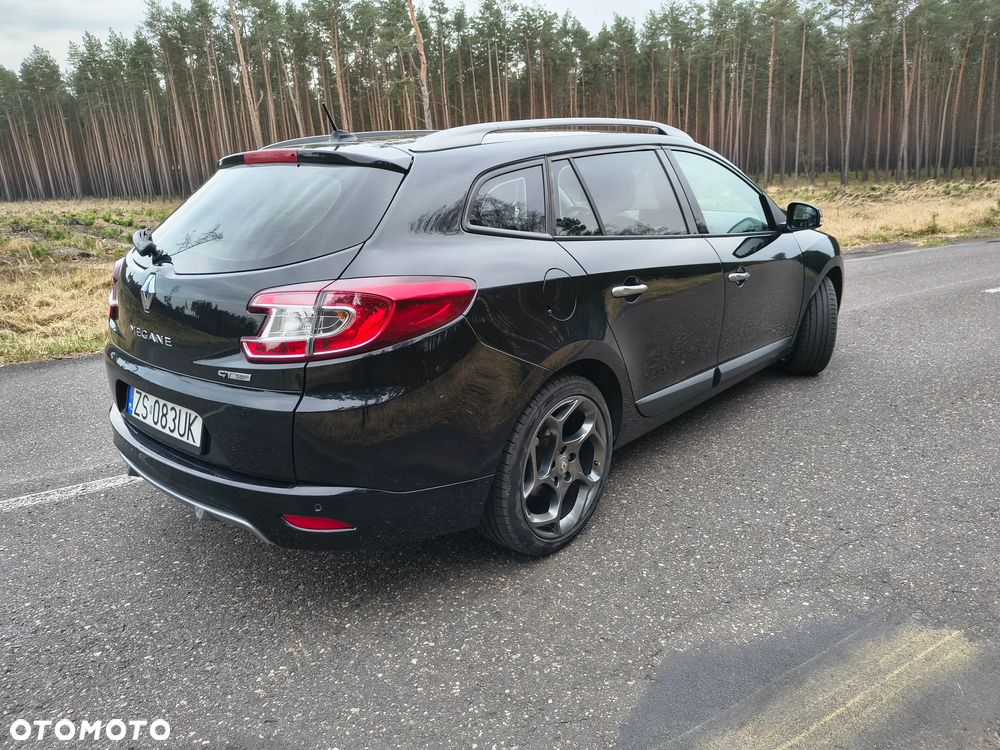 Renault Megane TCe 180 GT - 11