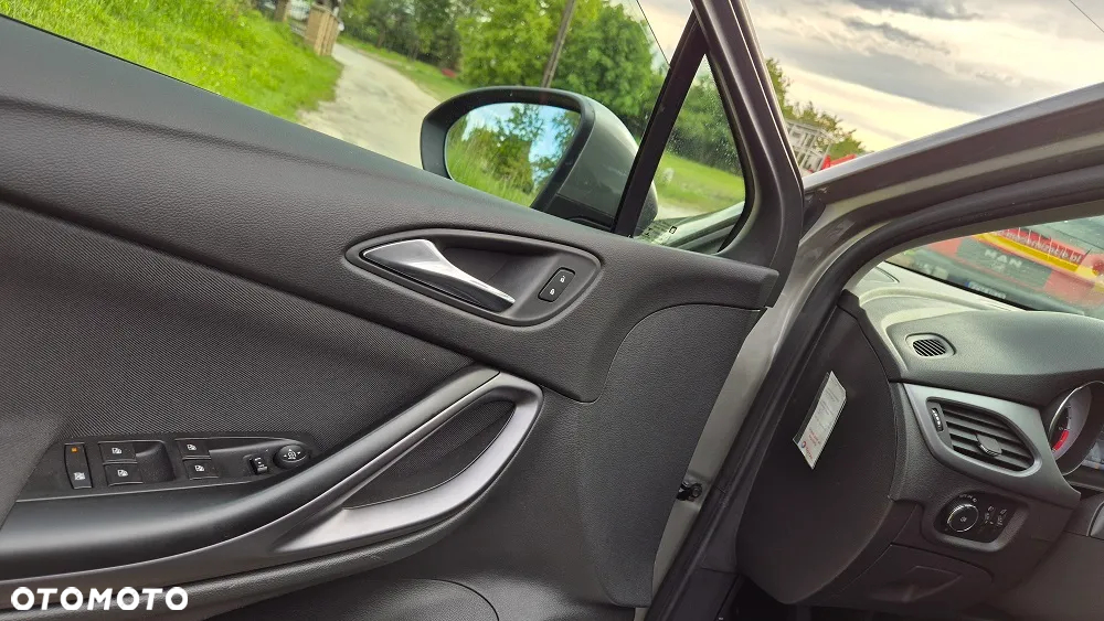 Opel Astra - 9