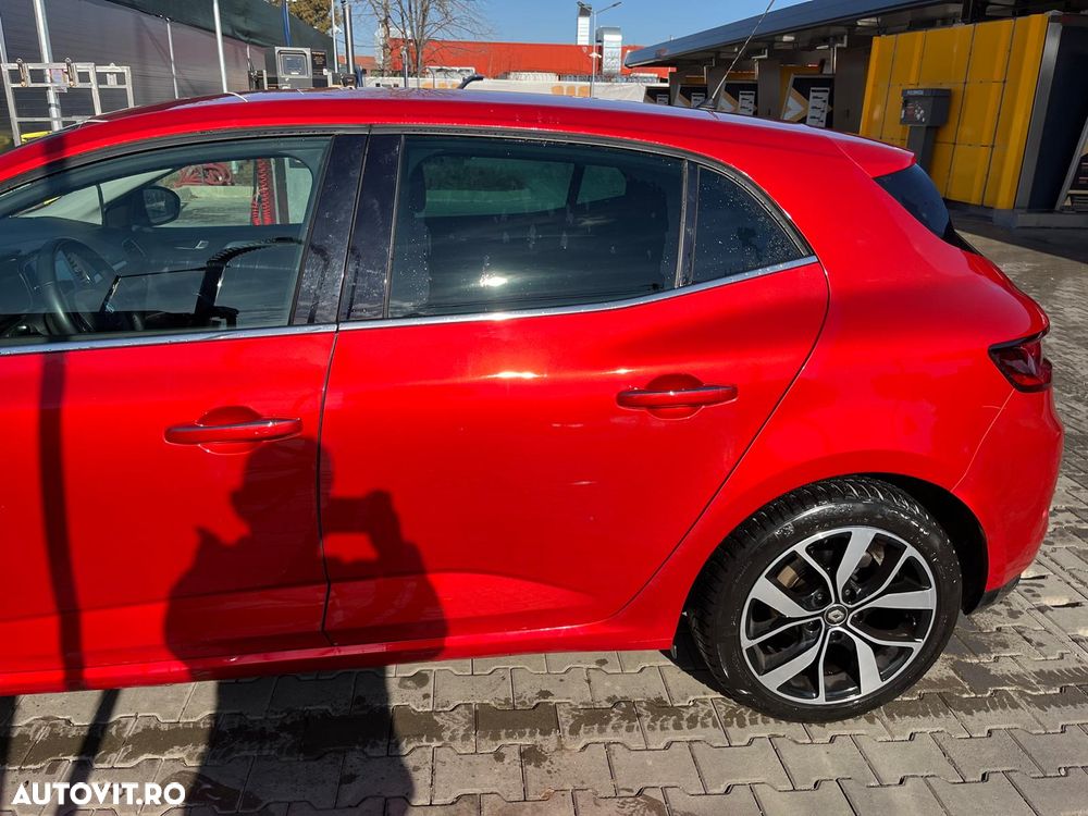 Renault Megane TCE GPF Intens - 9