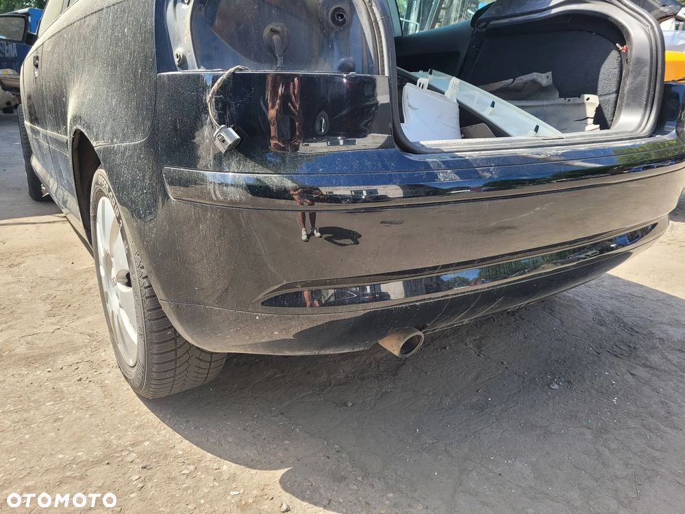 Zderzak tył audi A3 8p 3D kod lakieru: LY9B - 2