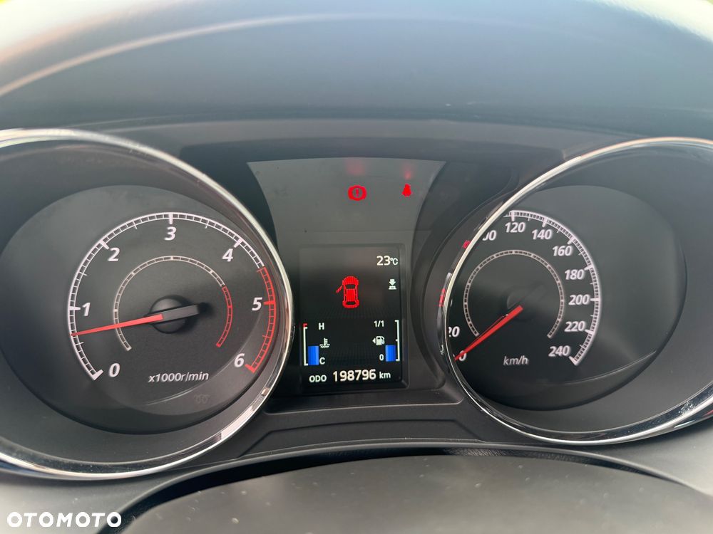 Mitsubishi ASX 1.8 DI-D 2WD Top - 23