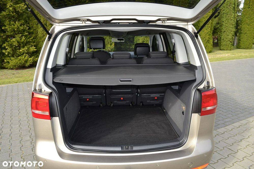 Volkswagen Touran 2.0 TDI DPF Life - 21