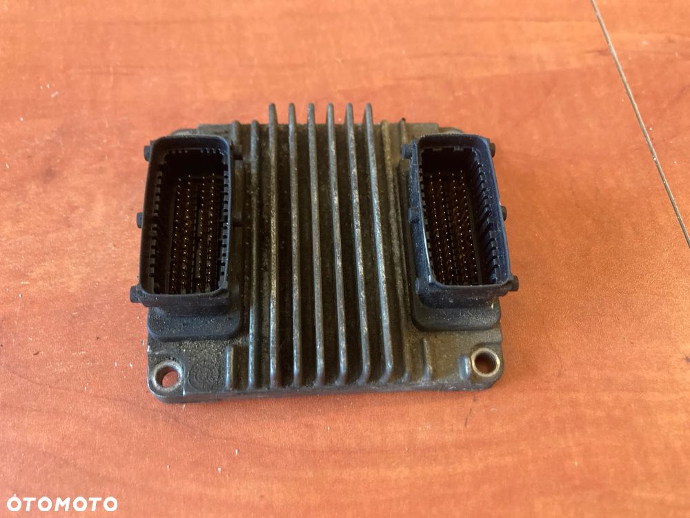 Moduł sterownik komputer silnika Opel Astra G Corsa C 09389429 8972272258