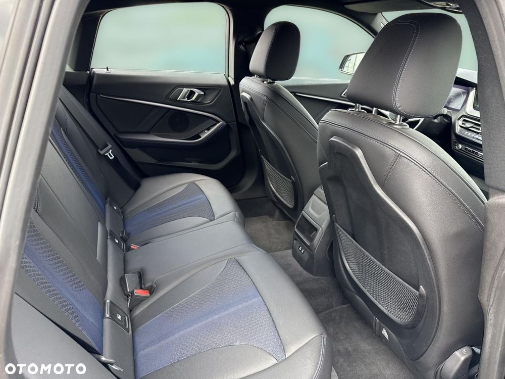 BMW Seria 2 218i M Sport - 18