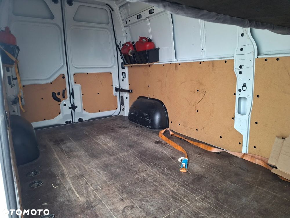 Renault Master - 19