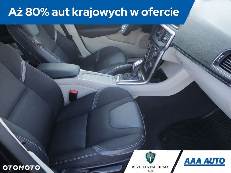 Volvo V40 - 11