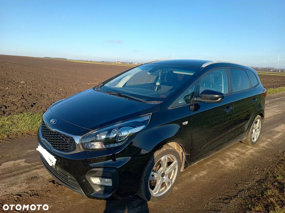 Kia Carens 1.6 GDI Dream Team Edition - 7