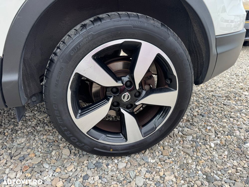 Nissan Qashqai 1.5 DCI TEKNA+ - 24