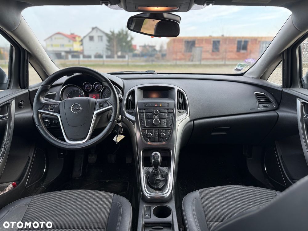 Opel Astra 1.4 Turbo Design Edition - 12