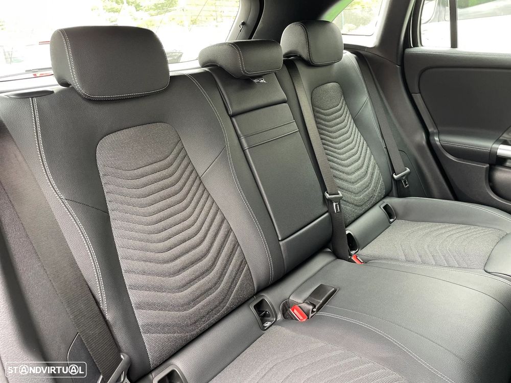 Mercedes-Benz EQA 250 - 10