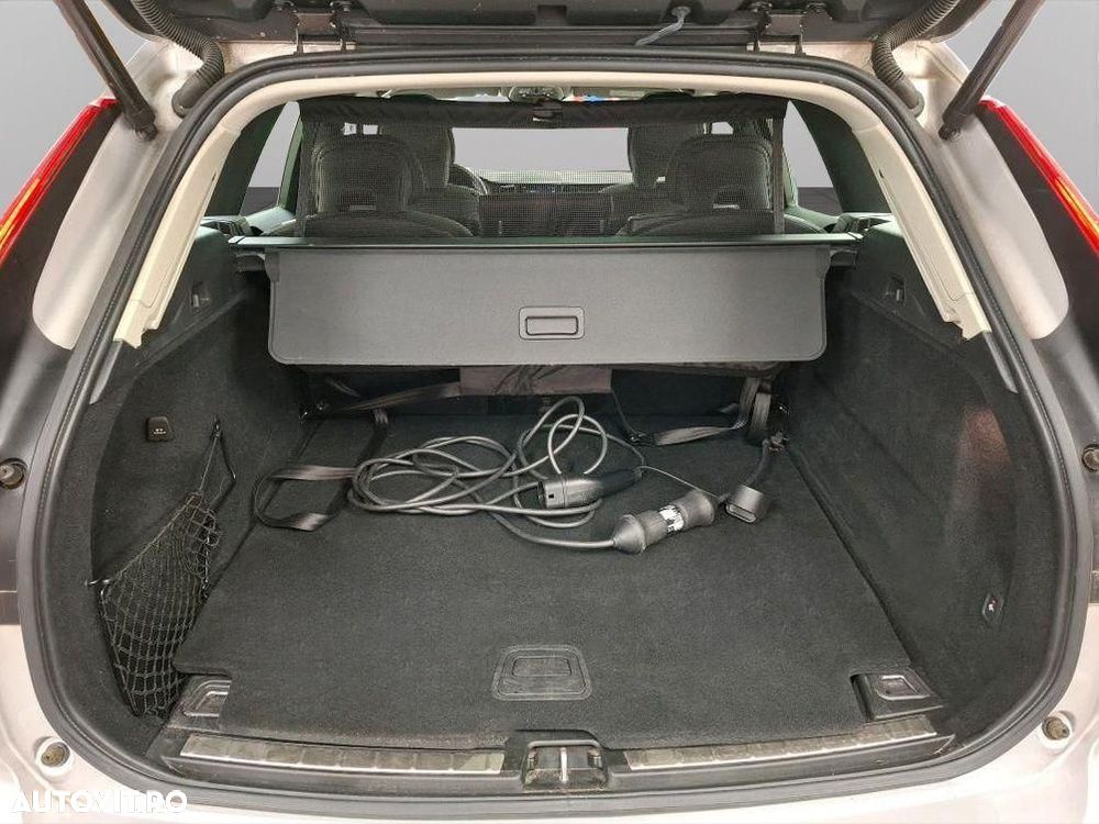 Volvo XC 60 Recharge T6 Twin Engine eAWD Inscription Expression - 10