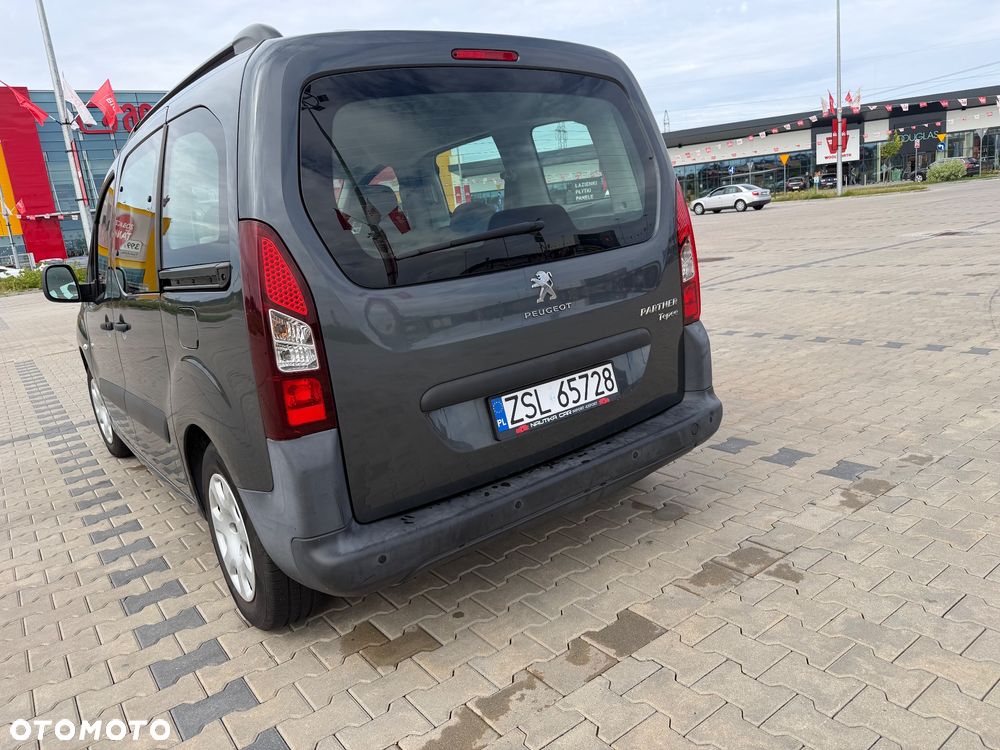 Peugeot Partner 100 Family - 11