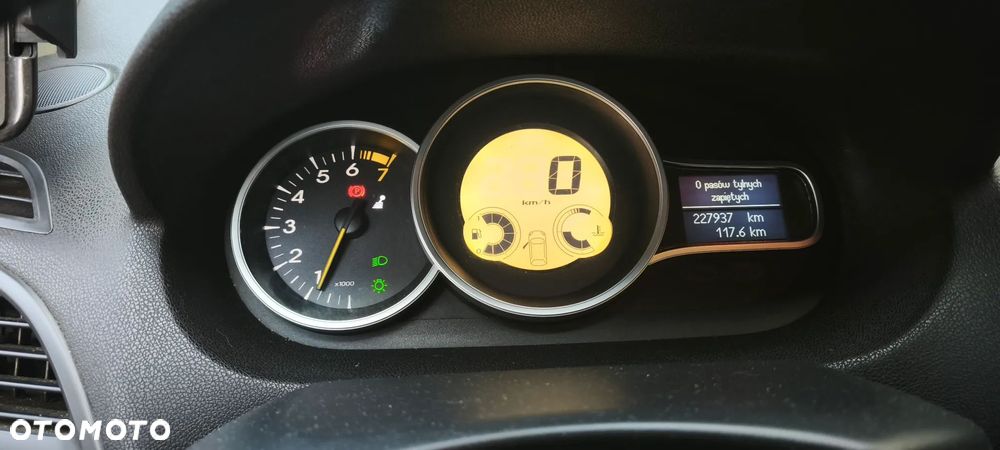 Renault Megane 1.6 16V 100 Authentique - 15
