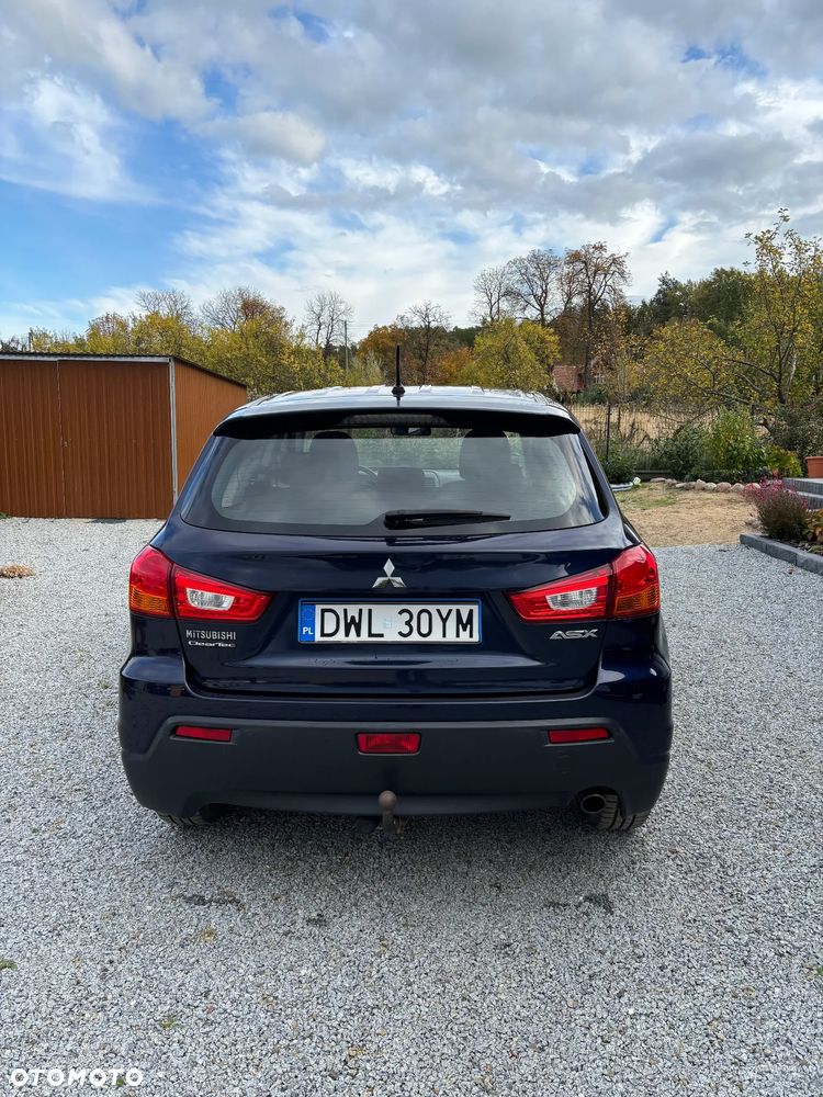 Mitsubishi Asx 2010 photo 4