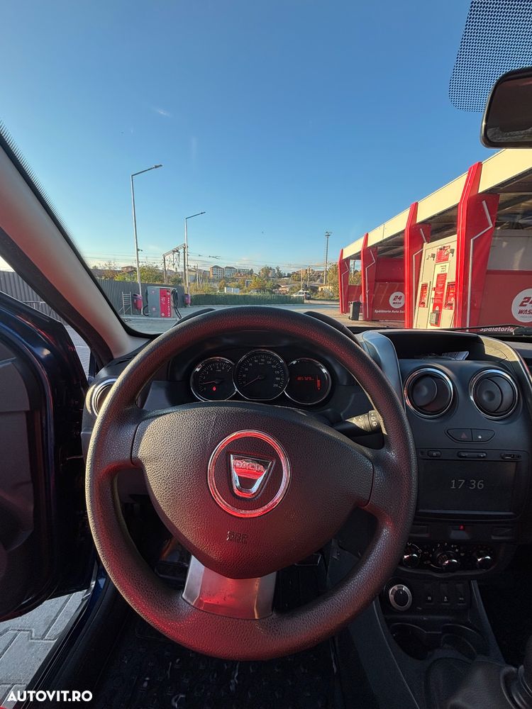 Dacia Duster 1.5 dCi 4x4 Ambiance - 8